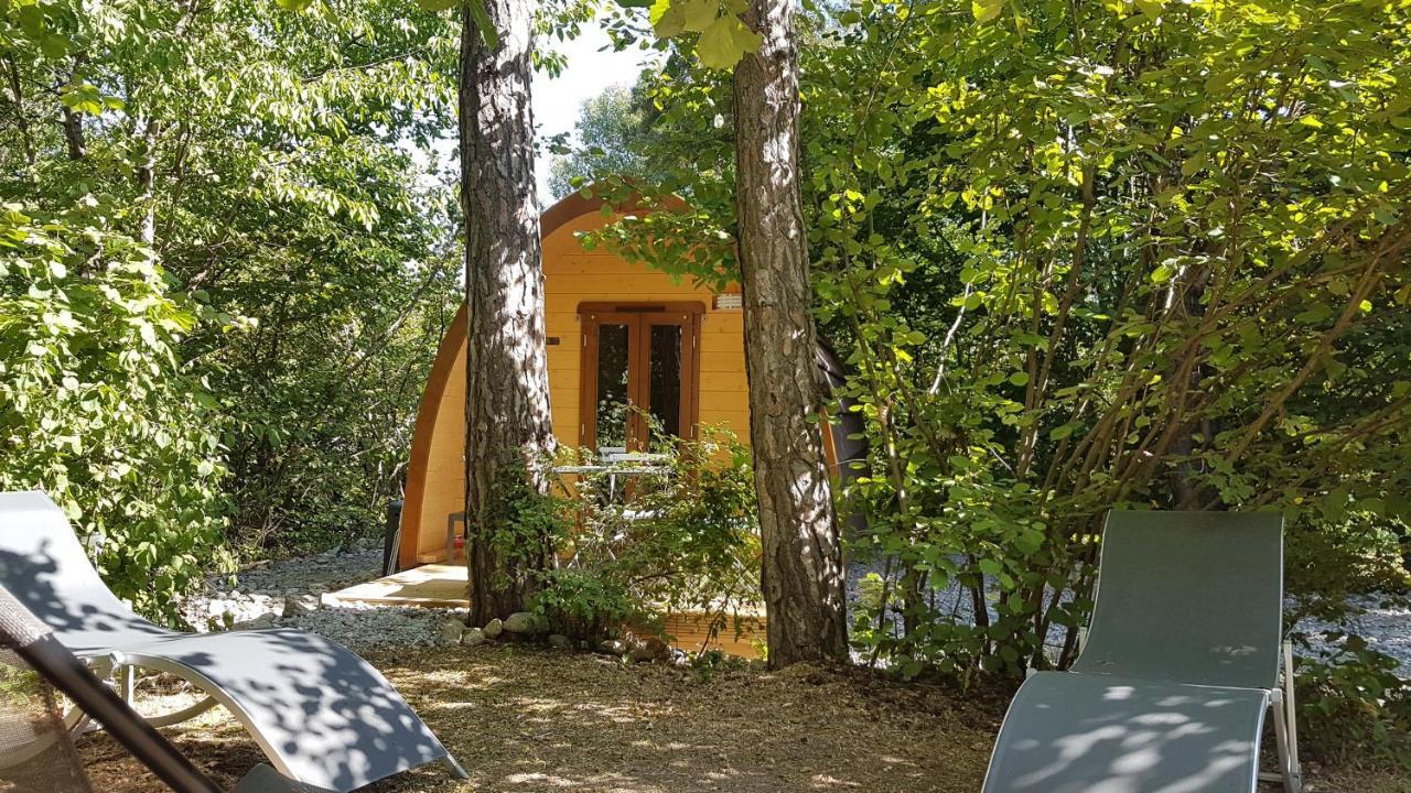 Camping-Hotel De Plein Air Les 2 Bois Baratier Esterno foto